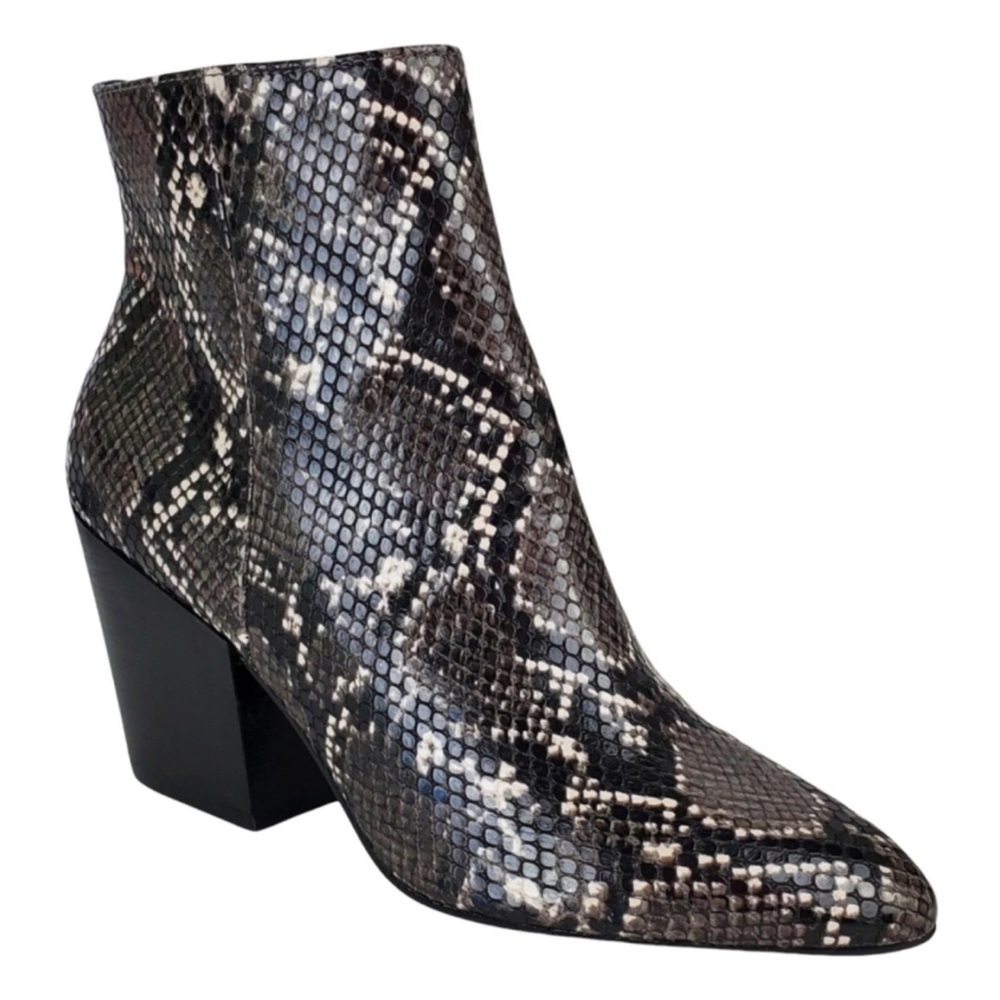 Dolce Vita Patty Black Snakeskin Stella pointed Ankle Zip Up Boot women size 9